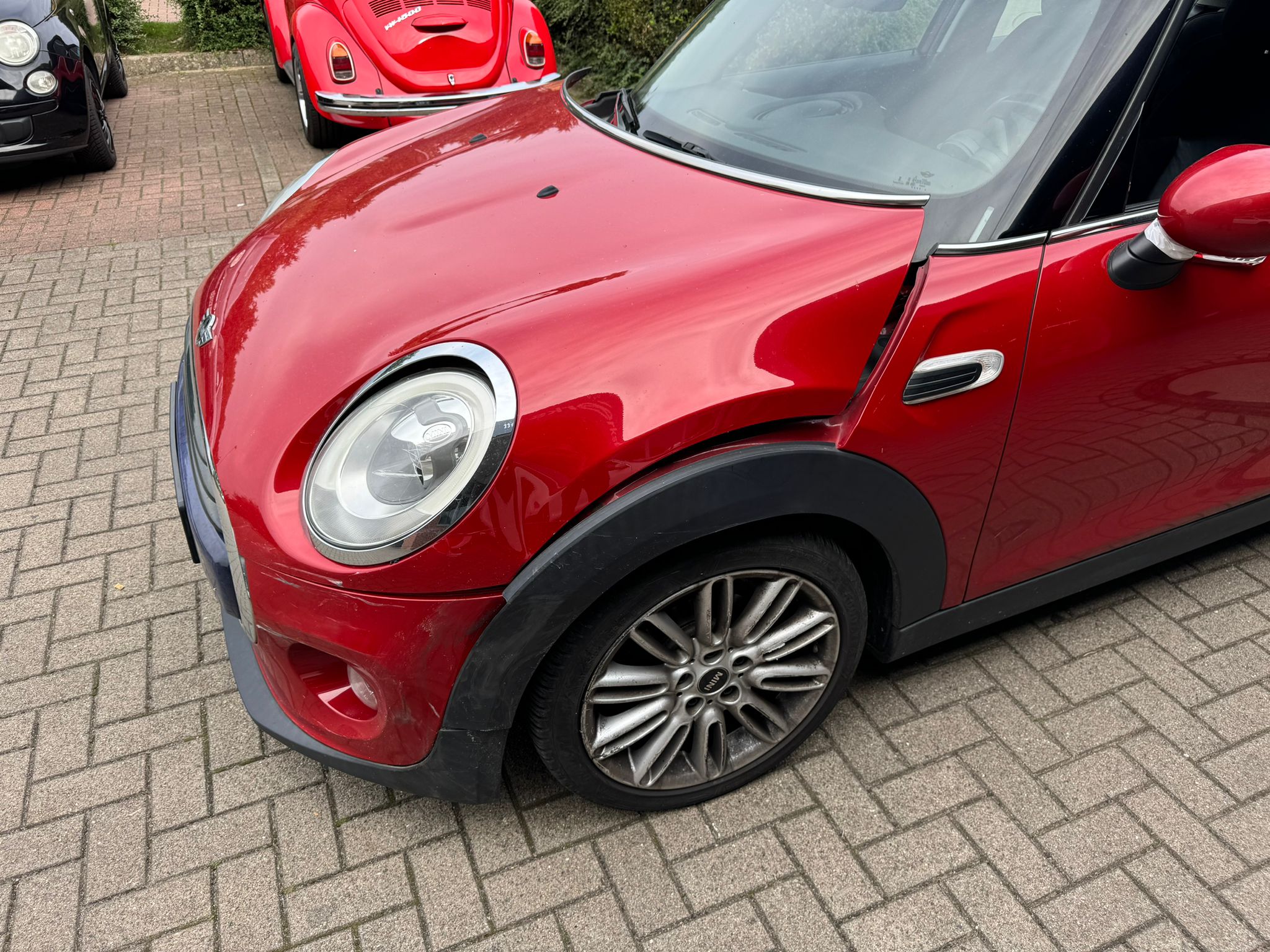 Kfz Gutachter Leoni - Kfz Gutachter in Hamburg und Umgebung